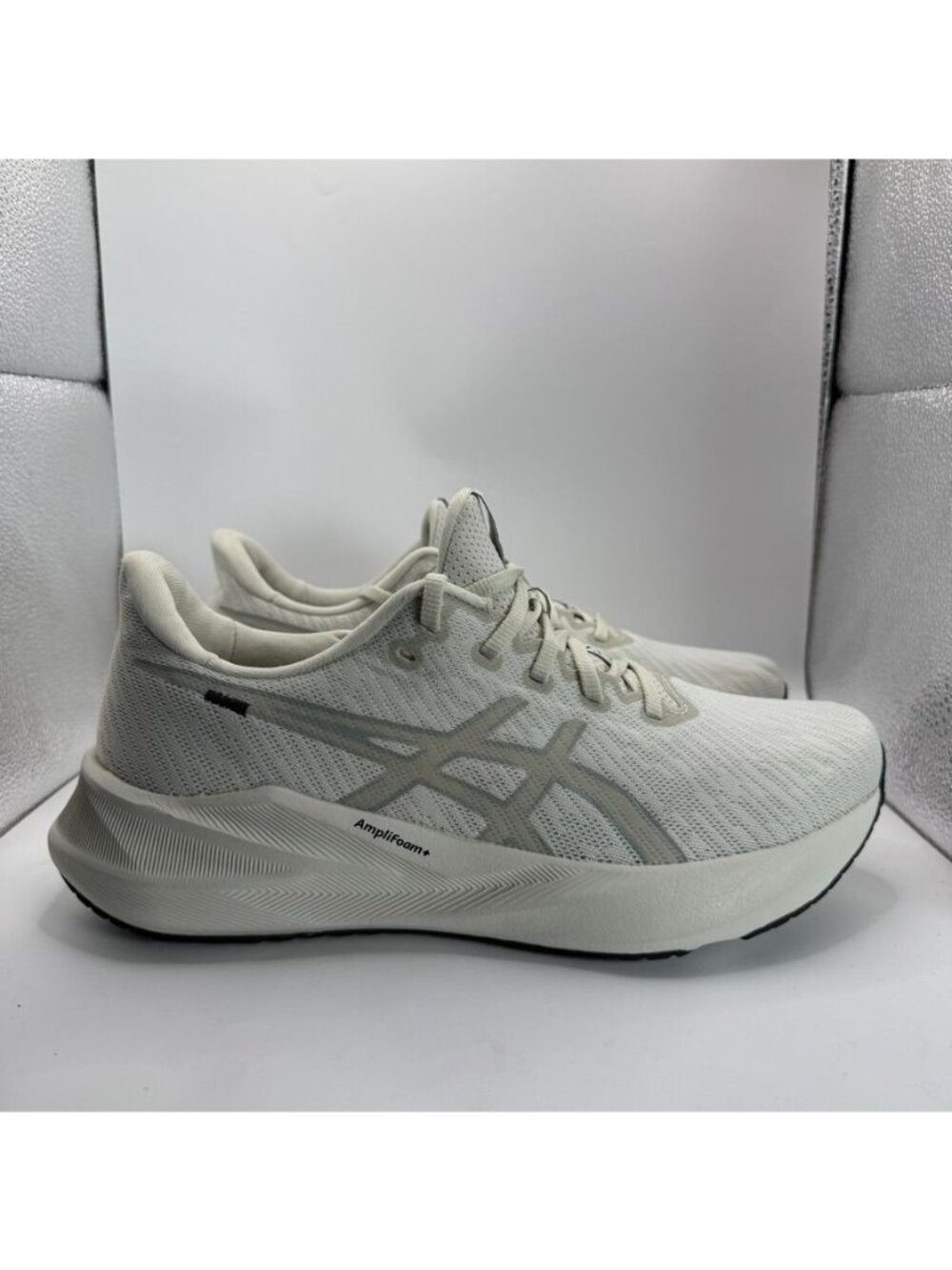 Asics Versablast 4 Mens Running Shoes Size 9.5 Amplifoam Light Grey Lightweight
